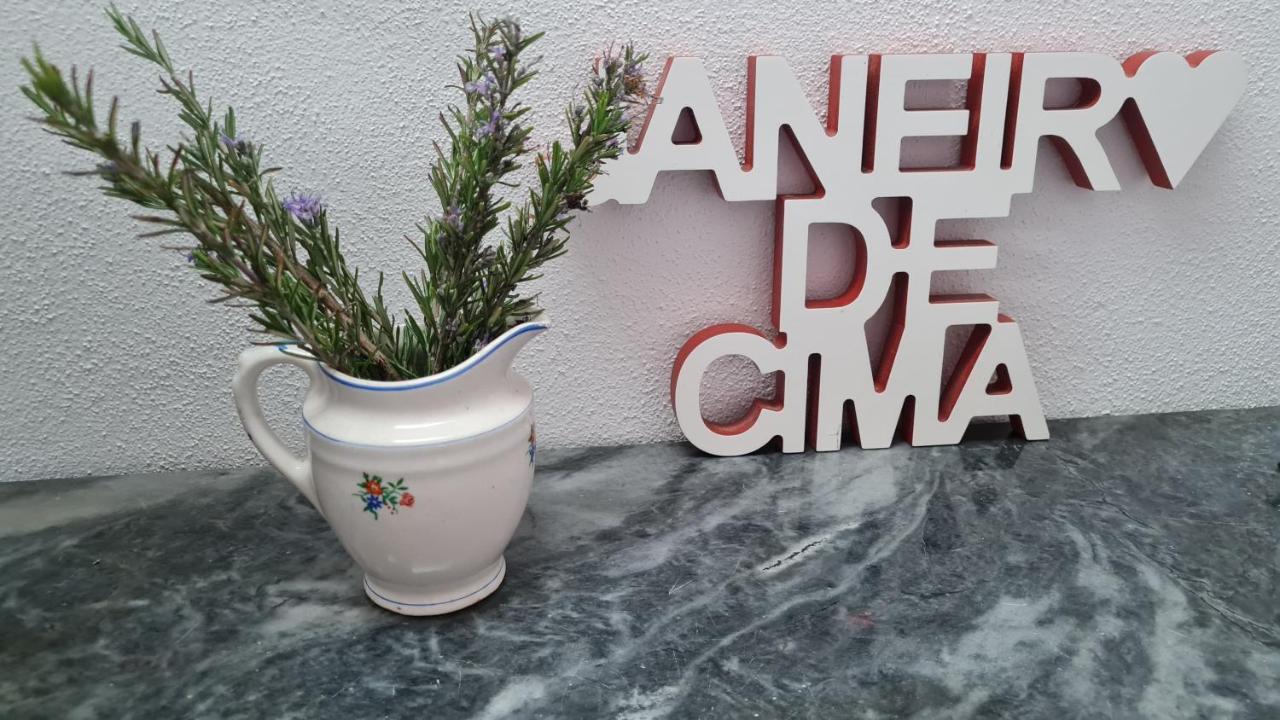 Casa Do Adro Da Igreja Velha Villa Janeiro de Cima Luaran gambar